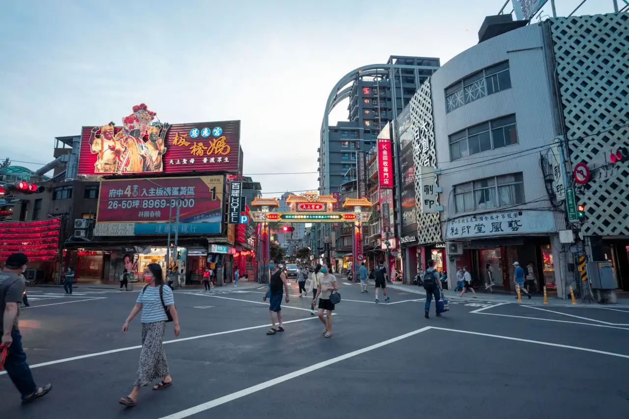 深圳科技研发趋势解析:2025年企业技术方案创新方向